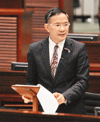 林煥光約滿后不續任